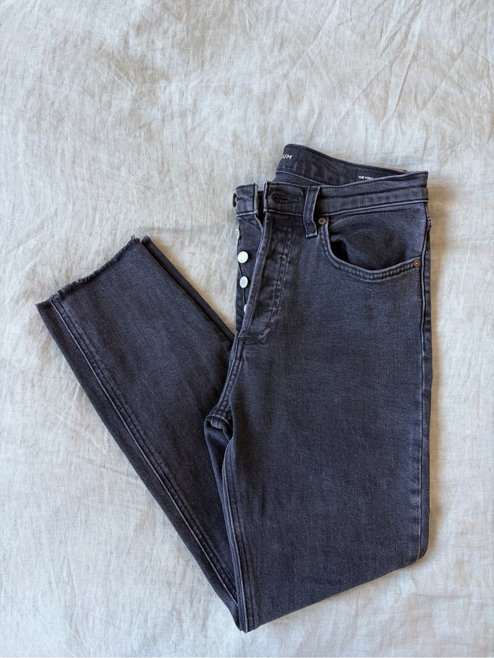 Denim Forum Women's The Yoko High Rise Slim, size 28  — Charcoal Black Wash.